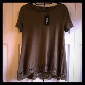 Short Sleeve Army Green Top Size Small